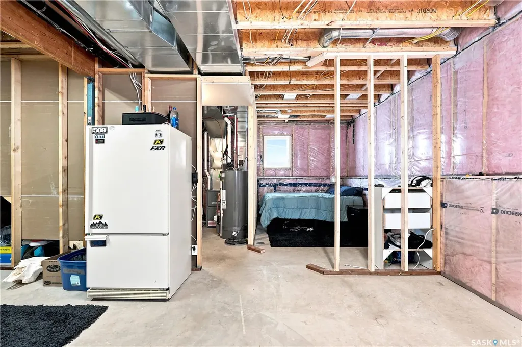 136 Thakur Street Saskatoon SK S7W 0Z6