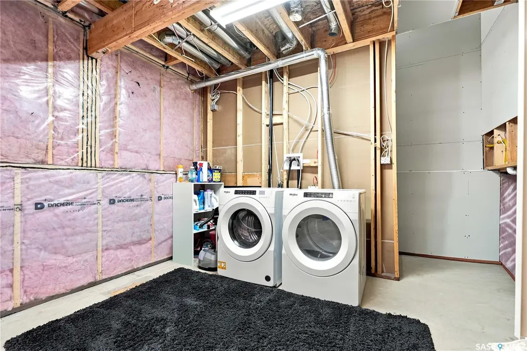 136 Thakur Street Saskatoon SK S7W 0Z6