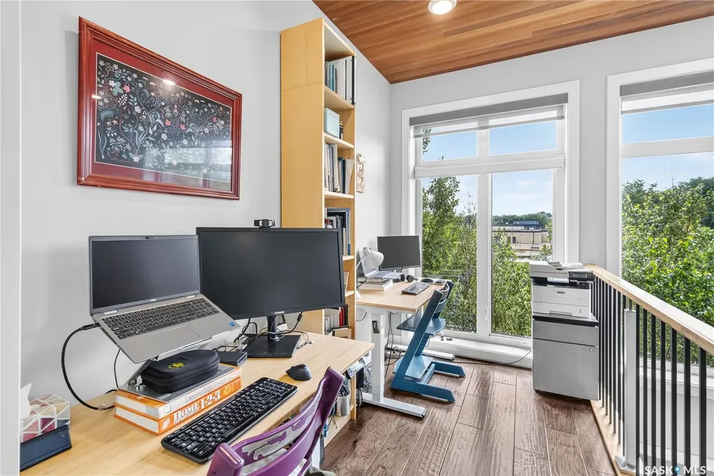 1602 Edward Avenue Saskatoon SK S7K 3B6