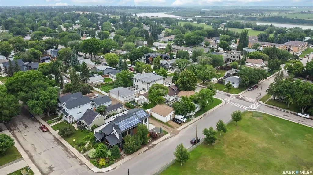 1602 Edward Avenue Saskatoon SK S7K 3B6