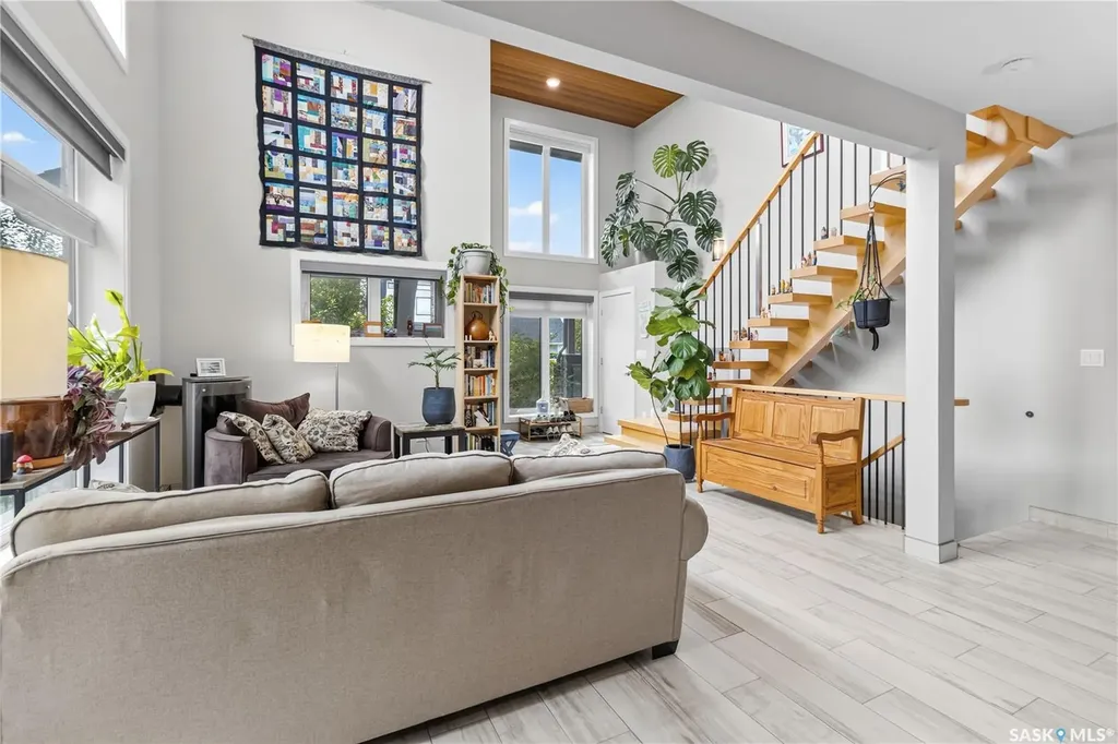 1602 Edward Avenue Saskatoon SK S7K 3B6