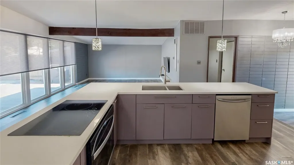 3522 25th Avenue Regina SK S4S 1L8