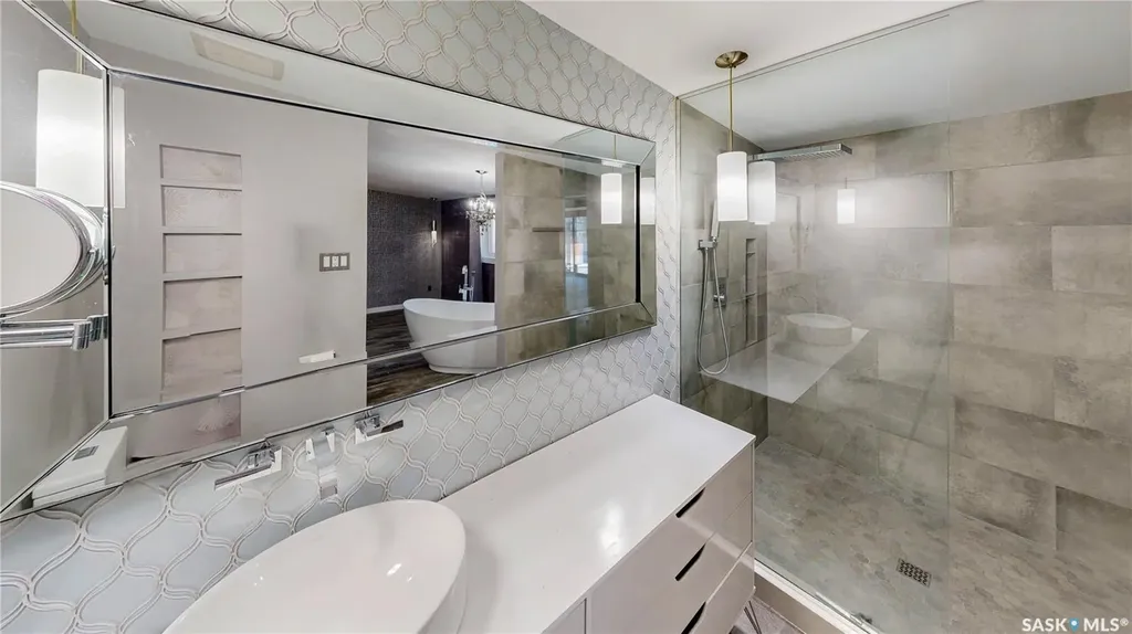 3522 25th Avenue Regina SK S4S 1L8