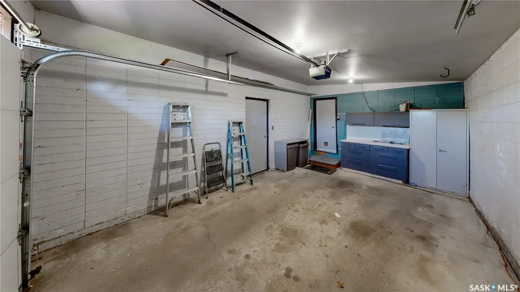 3522 25th Avenue Regina SK S4S 1L8