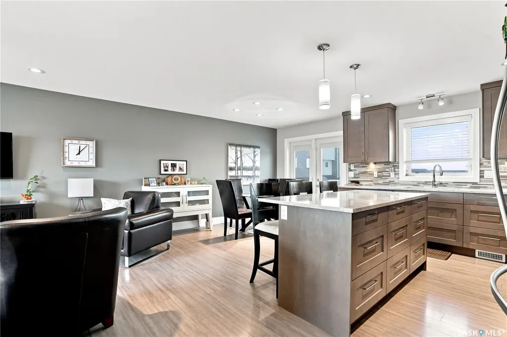 1102 Evergreen Boulevard Saskatoon SK S7W 0P3