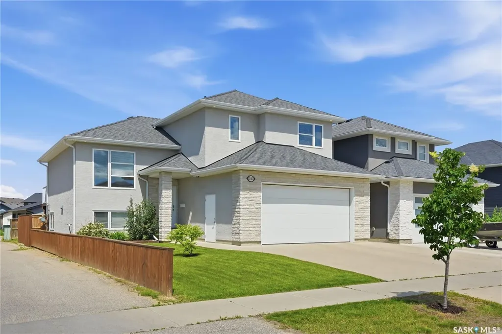 1102 Evergreen Boulevard Saskatoon SK S7W 0P3