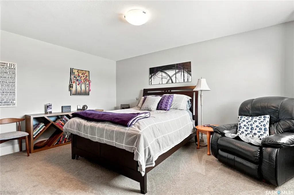 1102 Evergreen Boulevard Saskatoon SK S7W 0P3