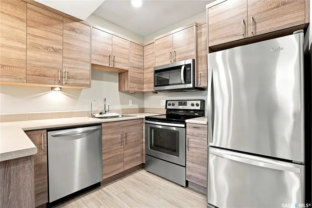 1102 Evergreen Boulevard Saskatoon SK S7W 0P3