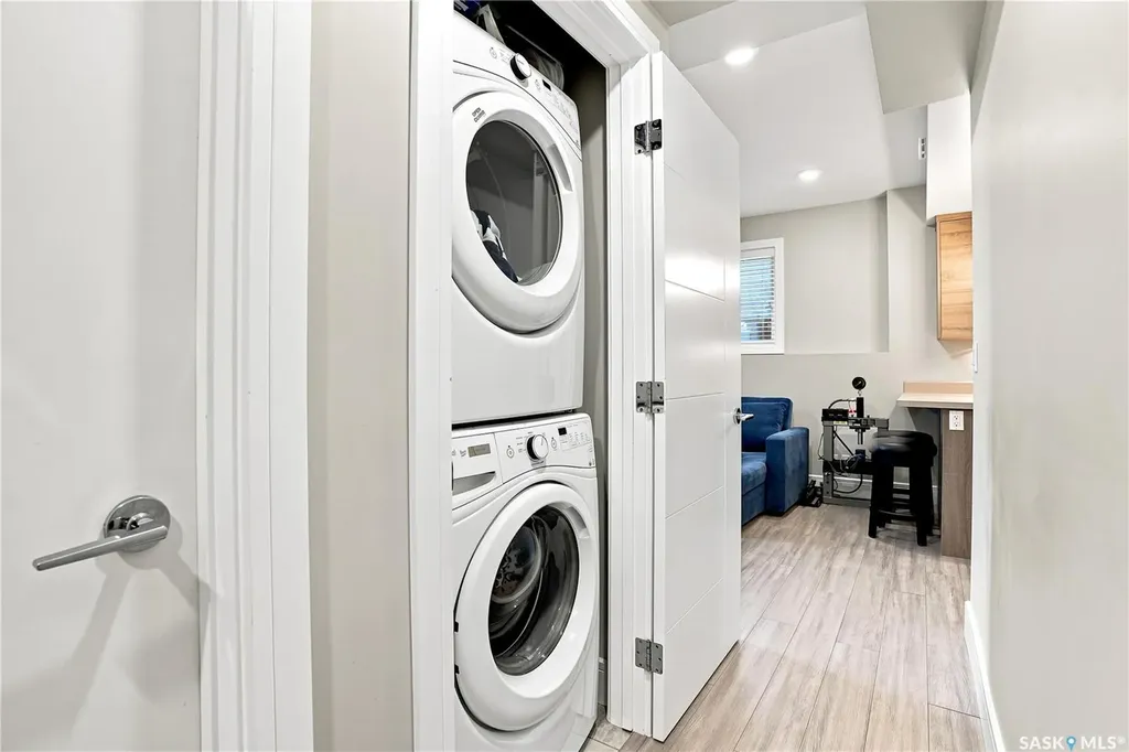 1102 Evergreen Boulevard Saskatoon SK S7W 0P3