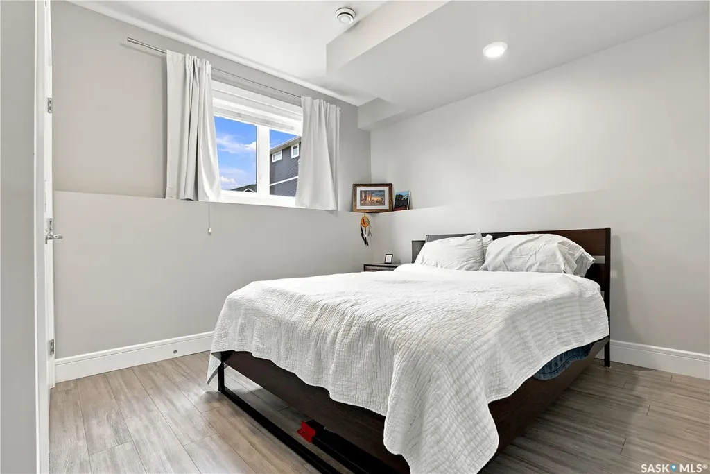 1102 Evergreen Boulevard Saskatoon SK S7W 0P3