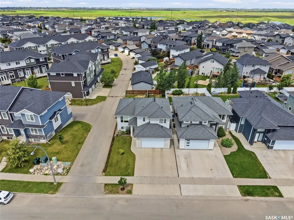 1102 Evergreen Boulevard Saskatoon SK S7W 0P3