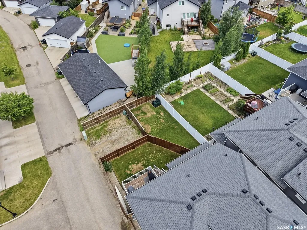 1102 Evergreen Boulevard Saskatoon SK S7W 0P3