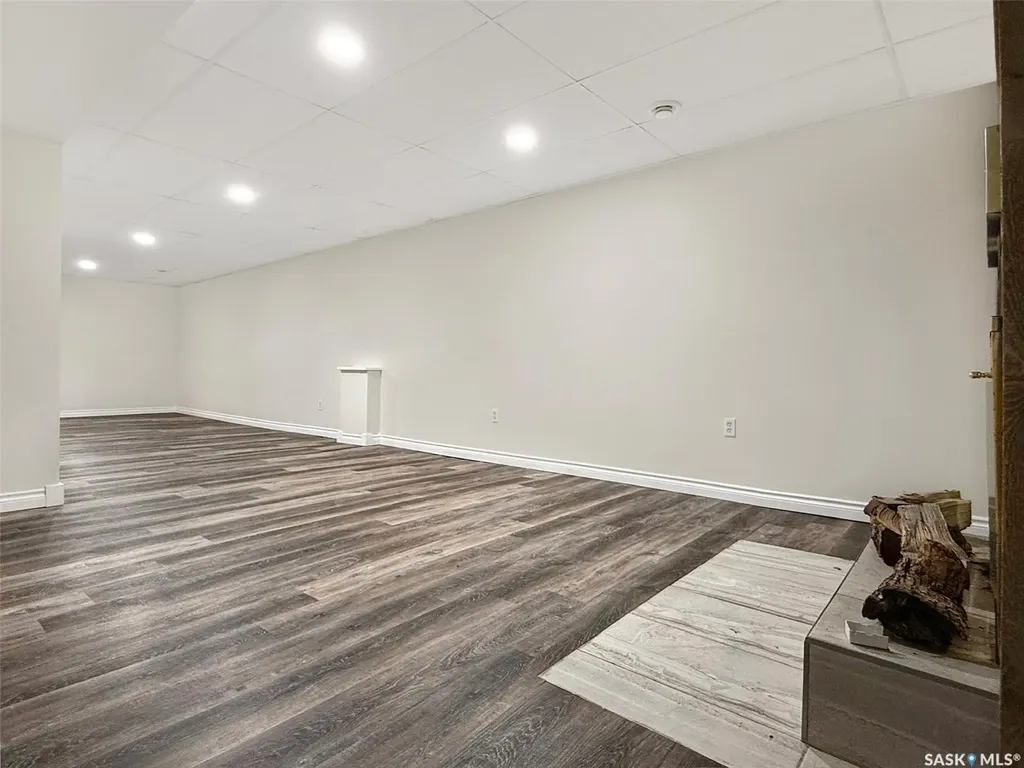 10 Macdonald Crescent Swift Current SK S9H 4A7