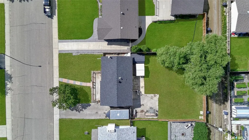 10 Macdonald Crescent Swift Current SK S9H 4A7