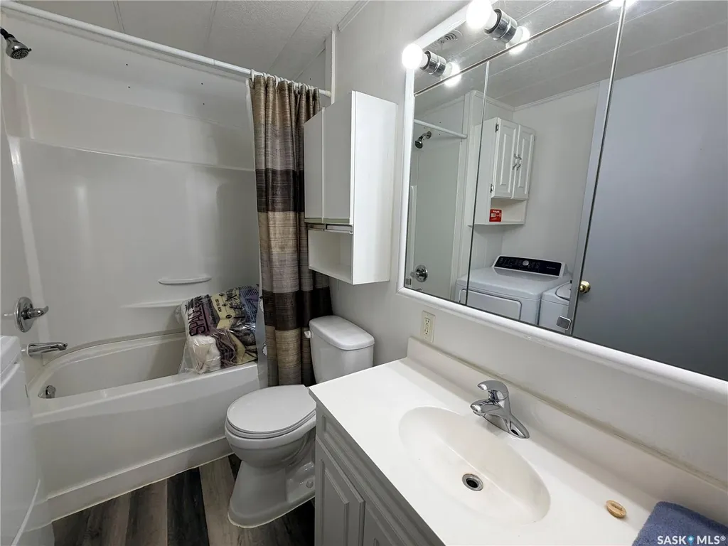 25 Sunrise Estates Assiniboia SK S0H 0B0