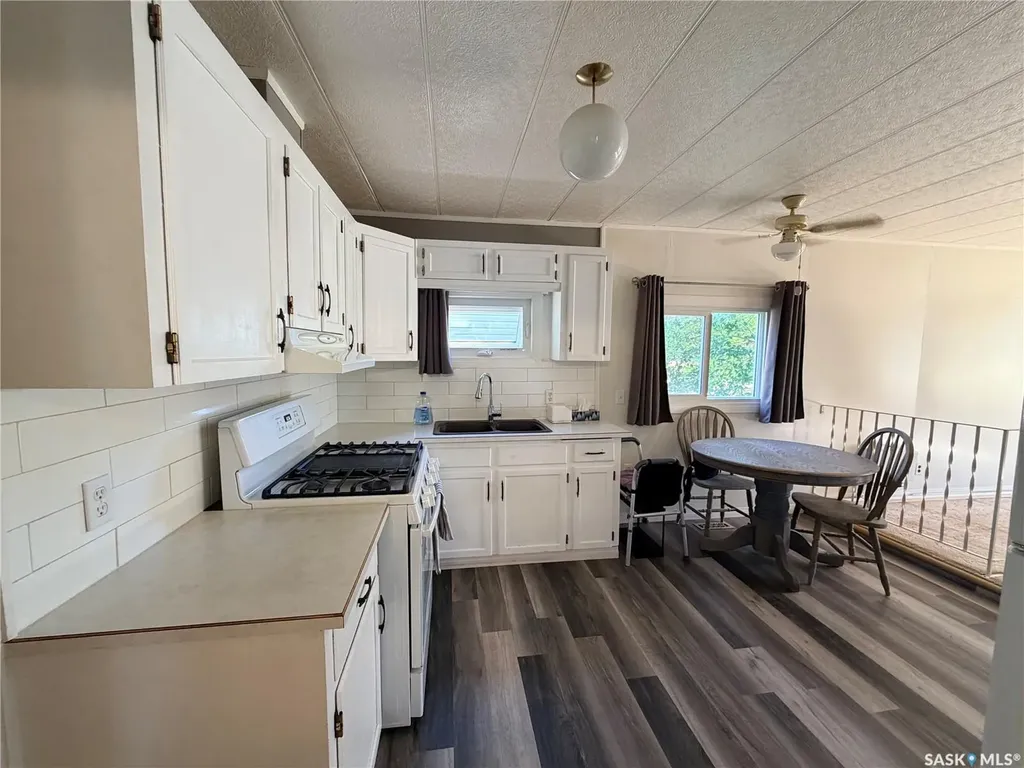25 Sunrise Estates Assiniboia SK S0H 0B0