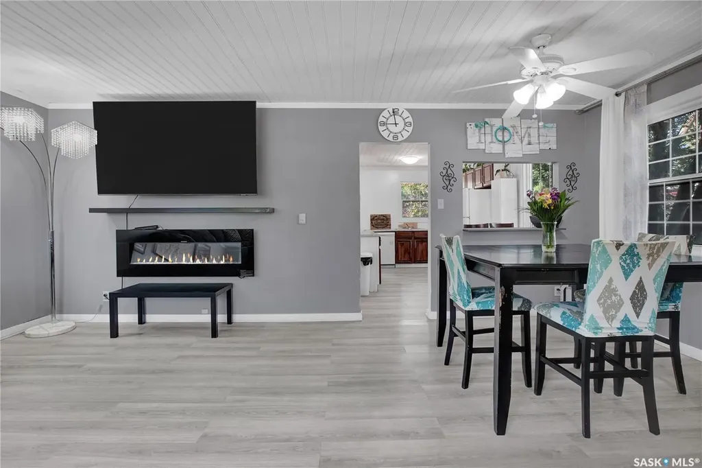 2019 2nd Street Rosthern SK S0K 3R0