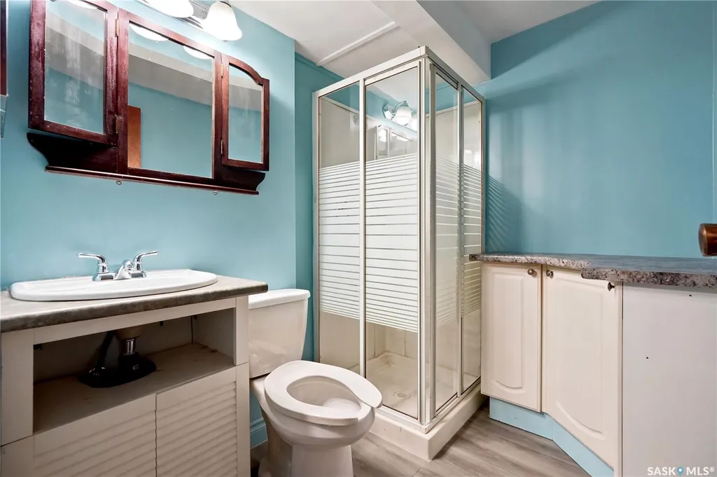 1027 Victory Crescent Regina SK S4N 6X5