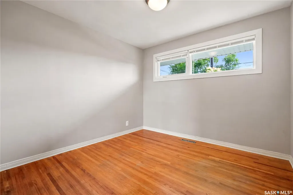 53 Darke Crescent Regina SK S4S 2W5