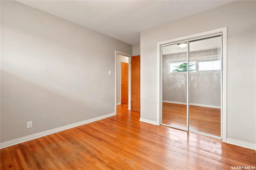 53 Darke Crescent Regina SK S4S 2W5