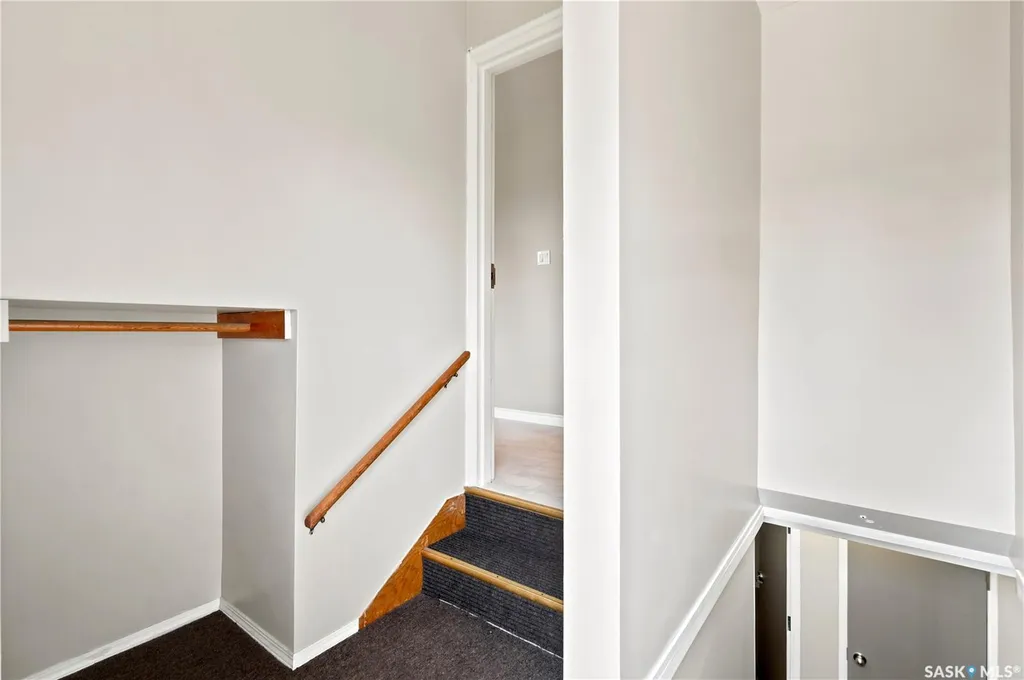 53 Darke Crescent Regina SK S4S 2W5