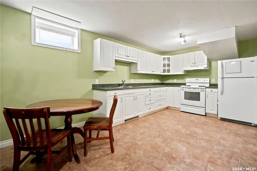 53 Darke Crescent Regina SK S4S 2W5