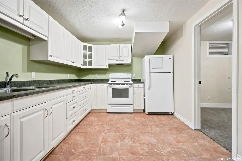 53 Darke Crescent Regina SK S4S 2W5
