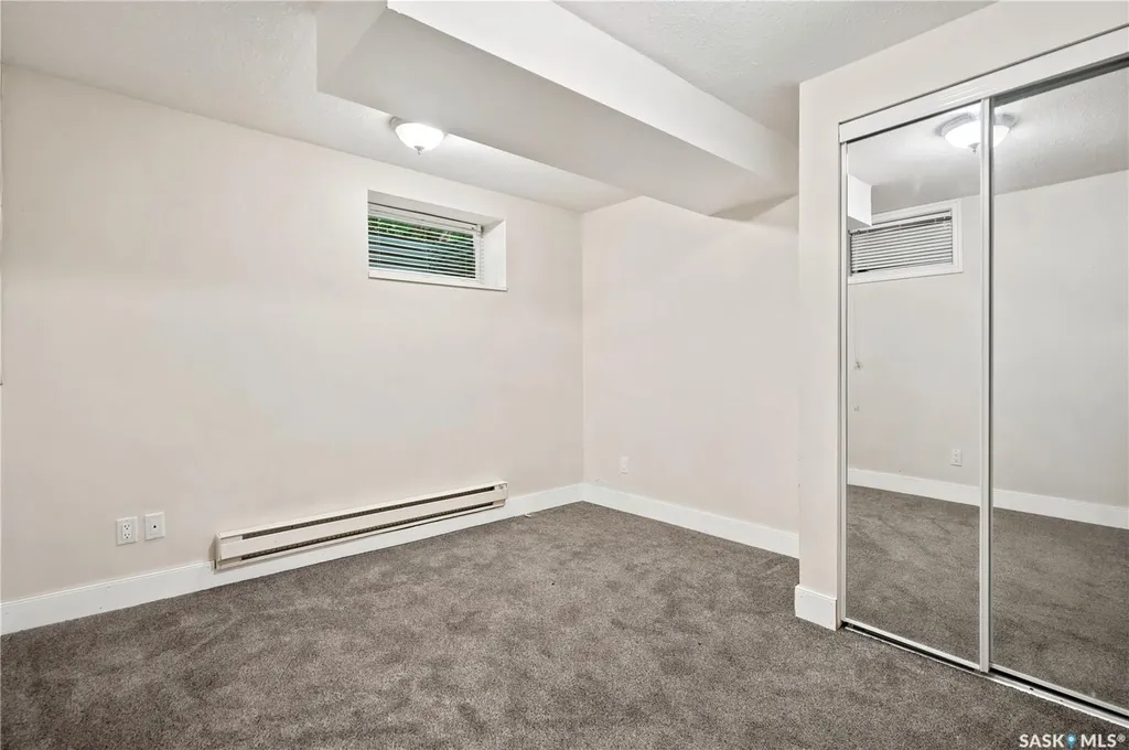 53 Darke Crescent Regina SK S4S 2W5