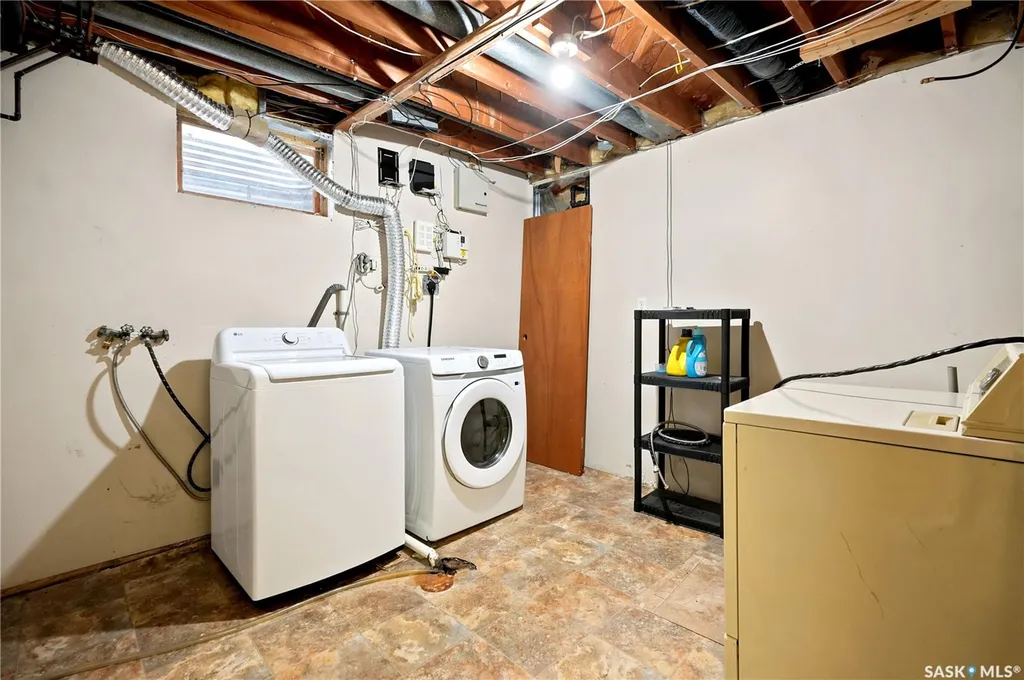 53 Darke Crescent Regina SK S4S 2W5