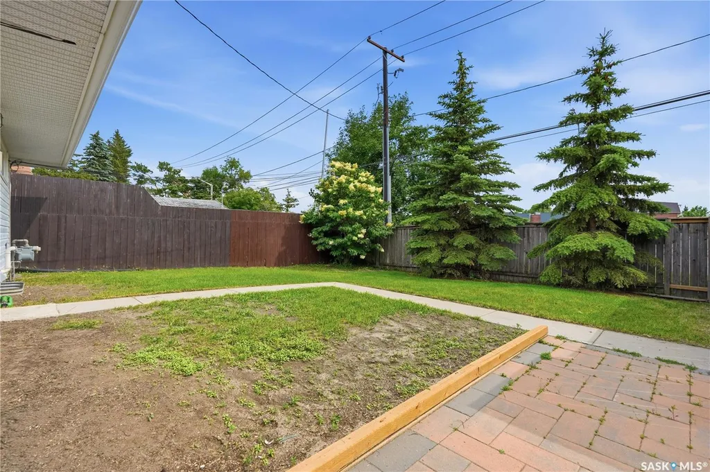 53 Darke Crescent Regina SK S4S 2W5