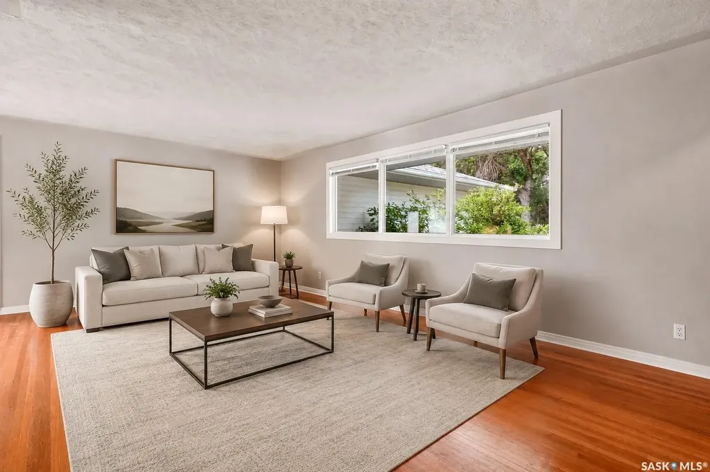 53 Darke Crescent Regina SK S4S 2W5