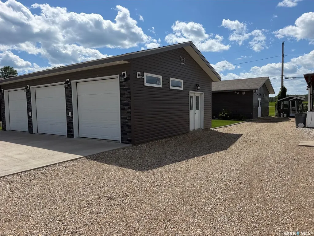 115 Patricia Street Hudson Bay SK S0E 0Y0
