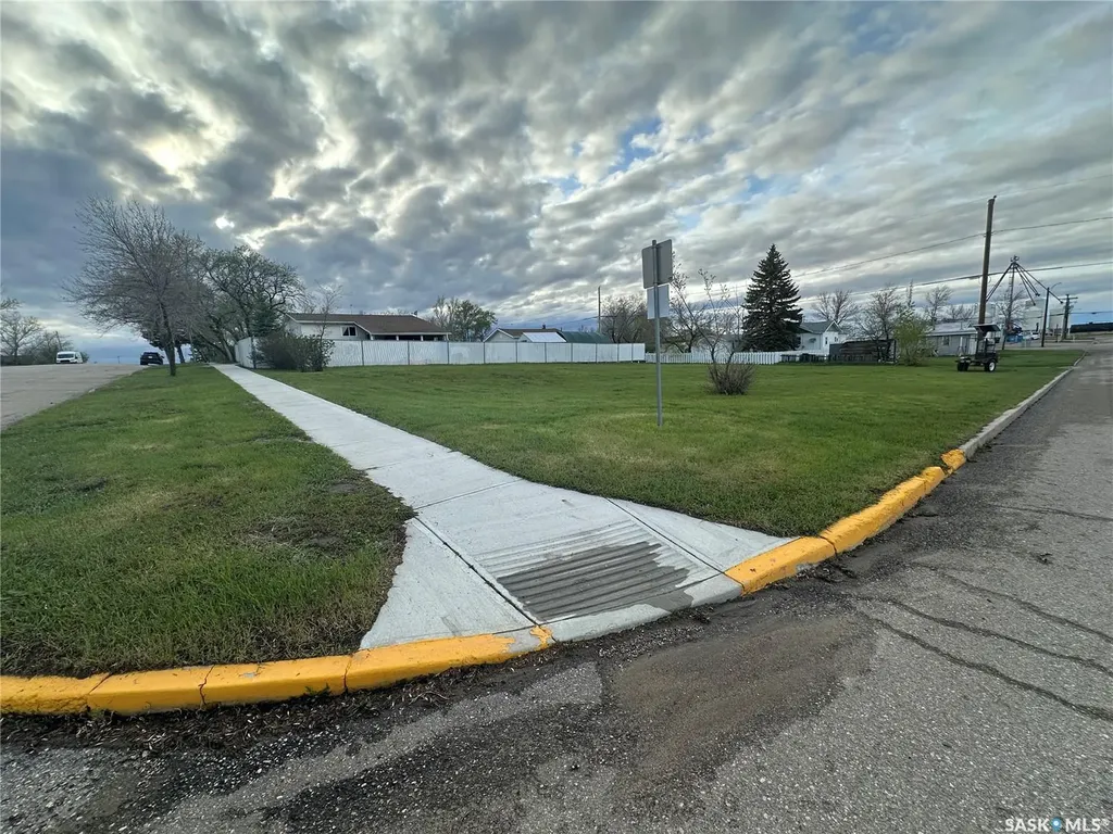 400 3rd Avenue W Assiniboia SK S0H 0B0