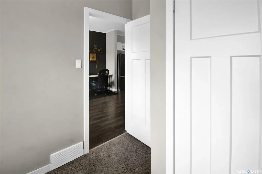 720 Baltzan Boulevard Saskatoon SK S7W 0W6