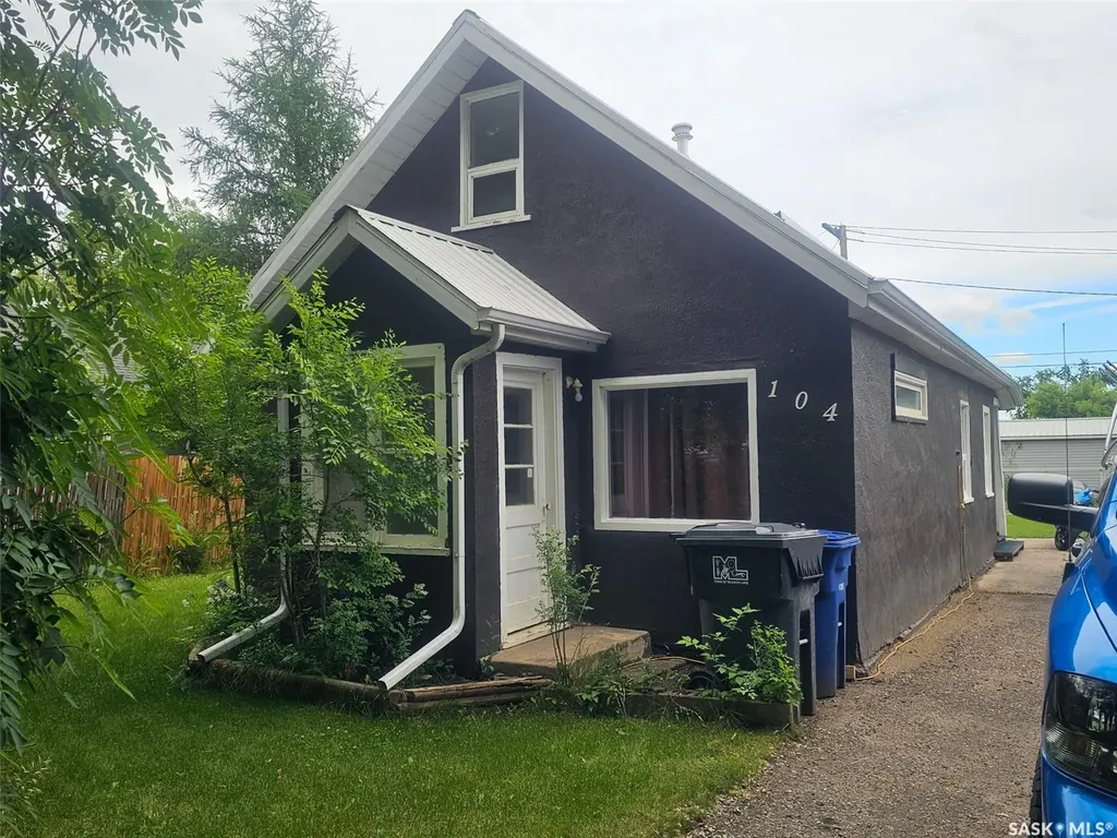 104 4th Street E Meadow Lake SK S9X 1H4