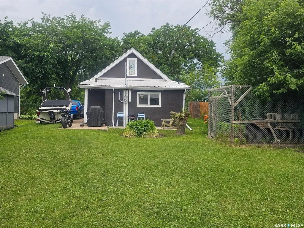 104 4th Street E Meadow Lake SK S9X 1H4