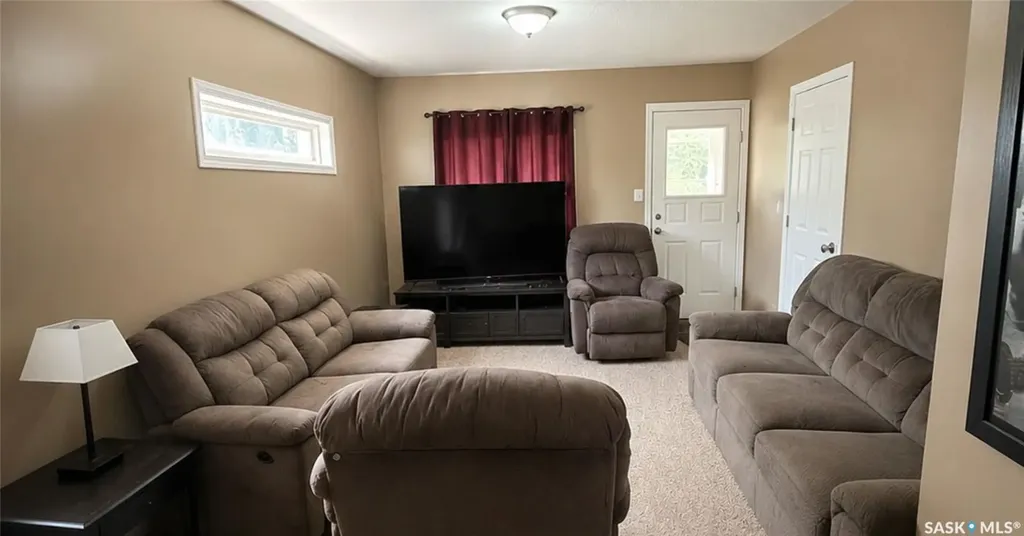 104 4th Street E Meadow Lake SK S9X 1H4
