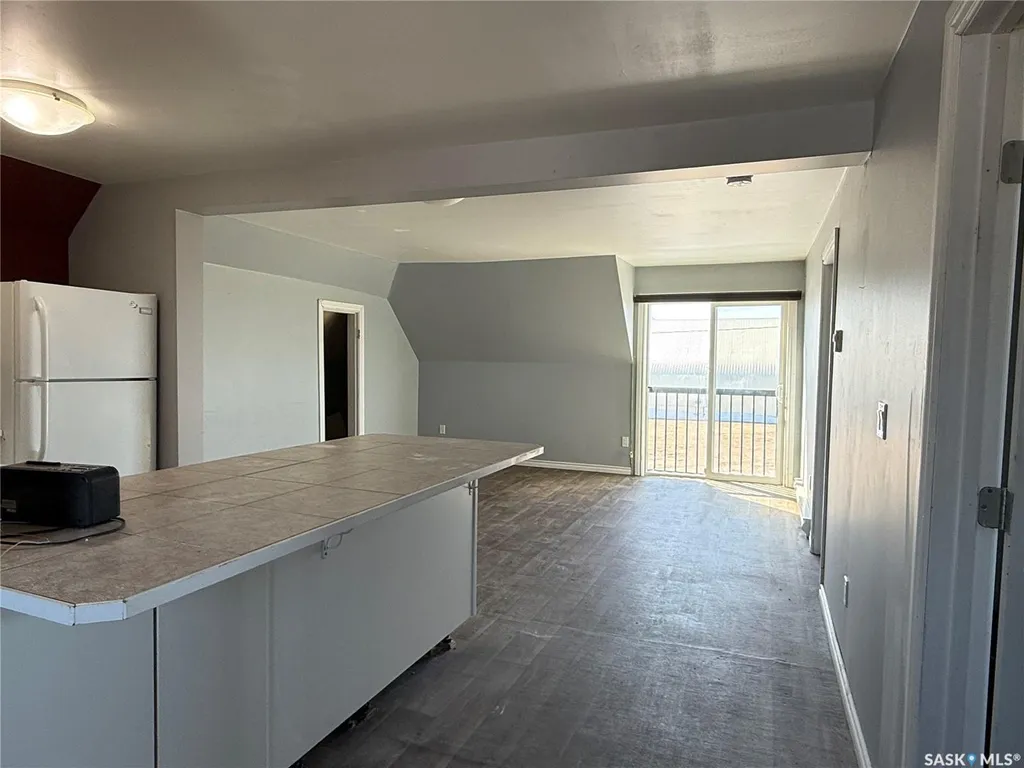 707 Railway Avenue Neudorf SK S0A 2T0
