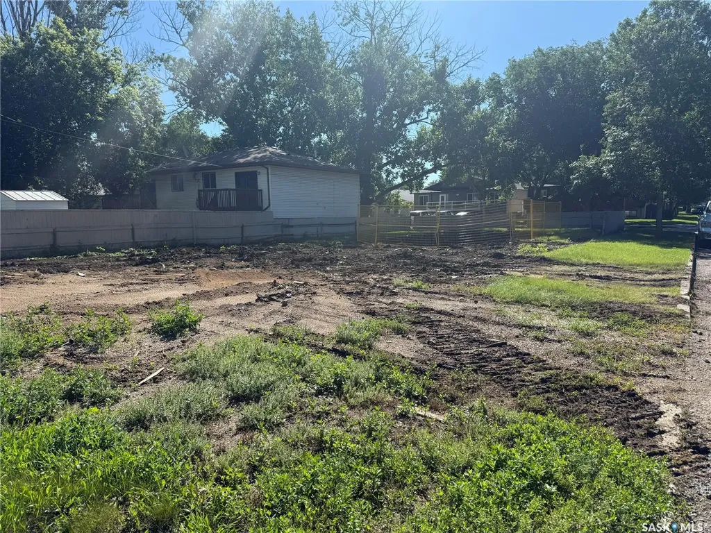 200 Cruise Street Saskatoon SK S7N 2C3