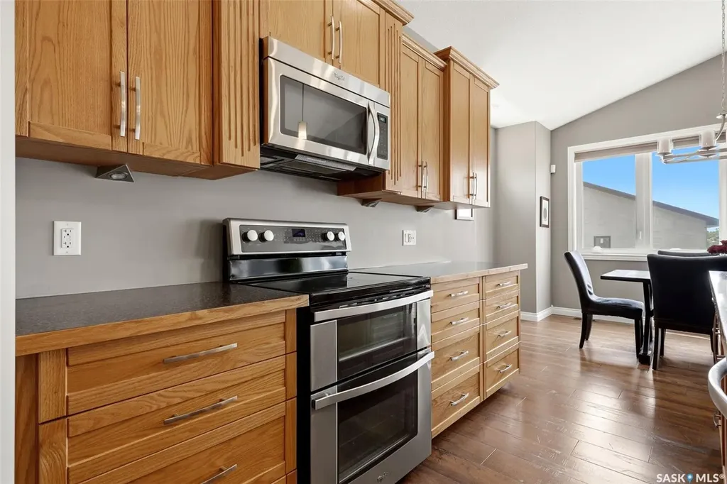 15 Hudson Drive Pilot Butte SK S0G 3Z0