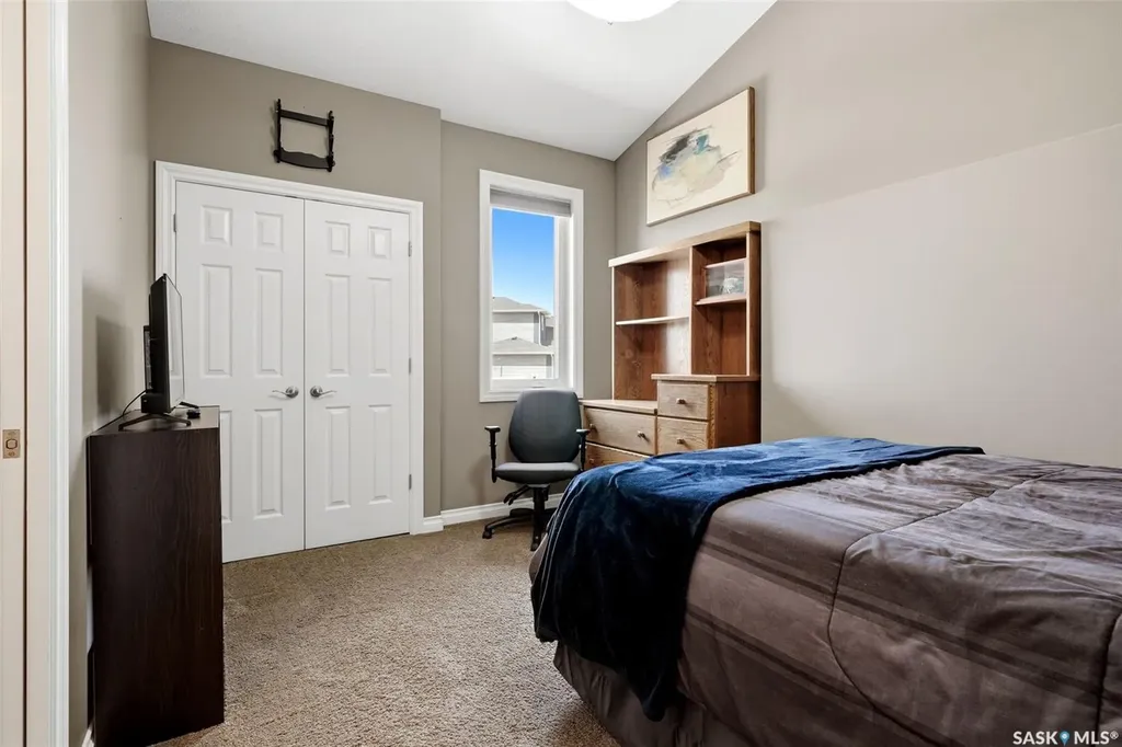 15 Hudson Drive Pilot Butte SK S0G 3Z0