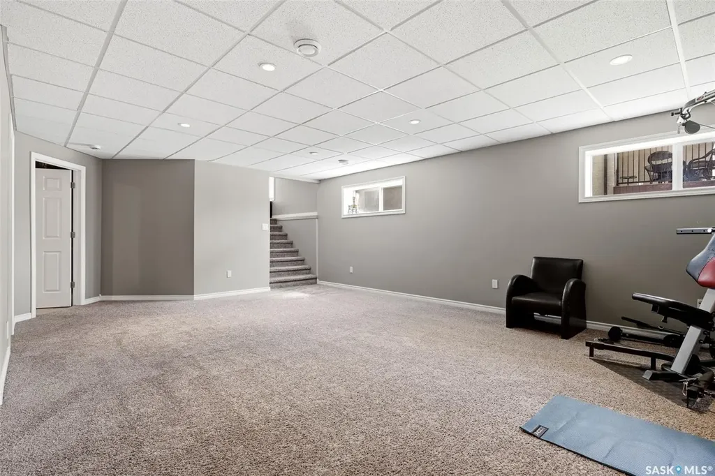 15 Hudson Drive Pilot Butte SK S0G 3Z0