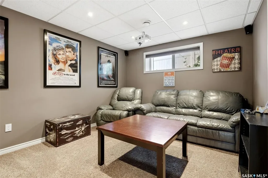 15 Hudson Drive Pilot Butte SK S0G 3Z0