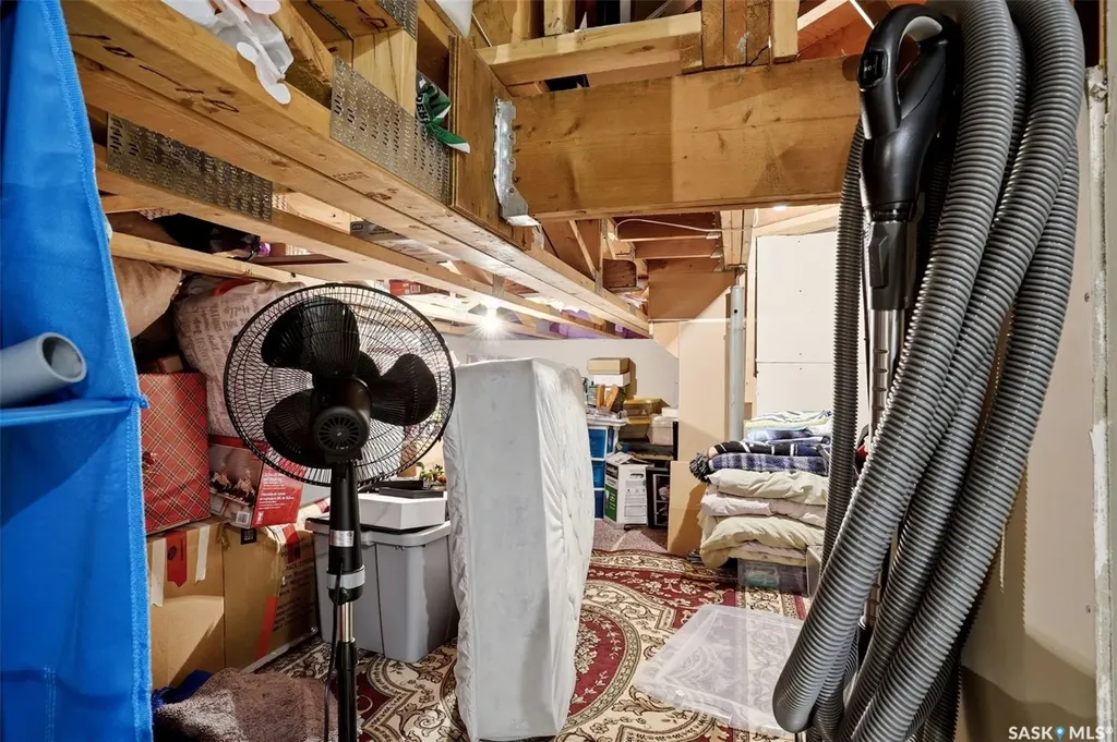 15 Hudson Drive Pilot Butte SK S0G 3Z0