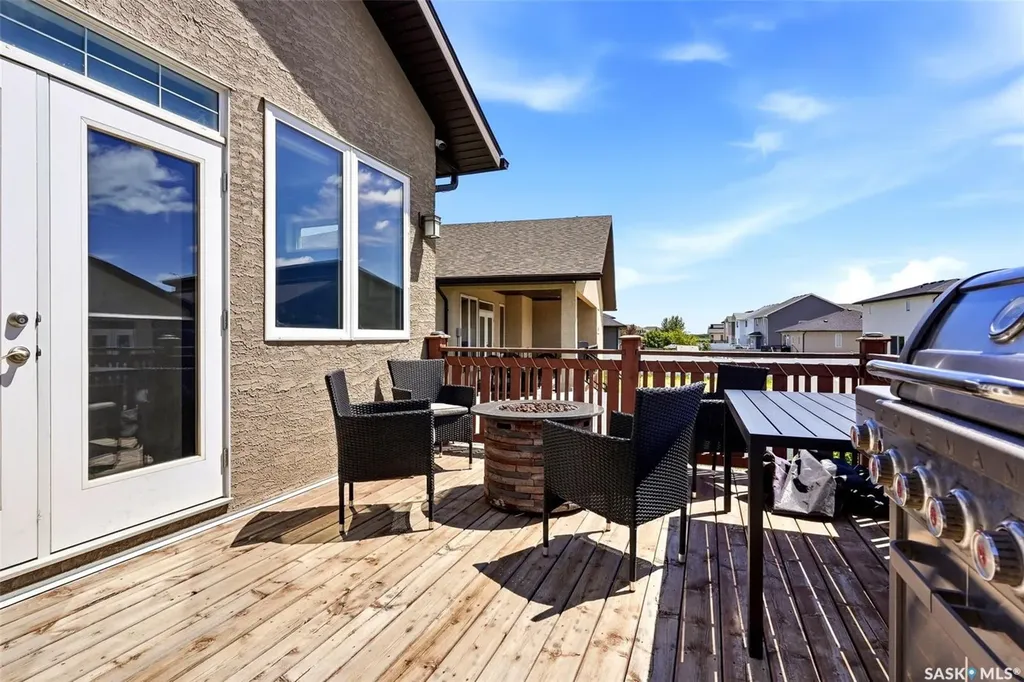 15 Hudson Drive Pilot Butte SK S0G 3Z0
