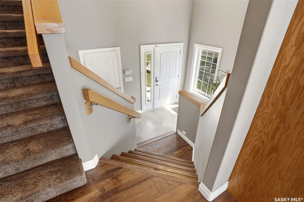 15 Hudson Drive Pilot Butte SK S0G 3Z0