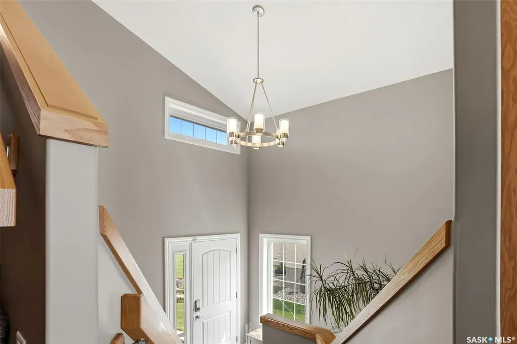 15 Hudson Drive Pilot Butte SK S0G 3Z0