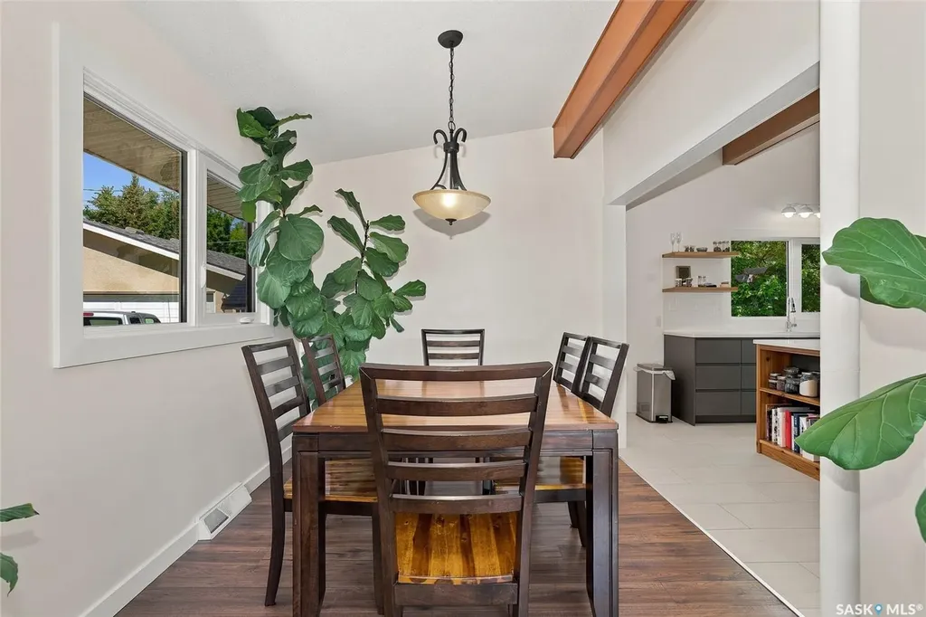 1615 Adelaide Street E Saskatoon SK S7J 0J2