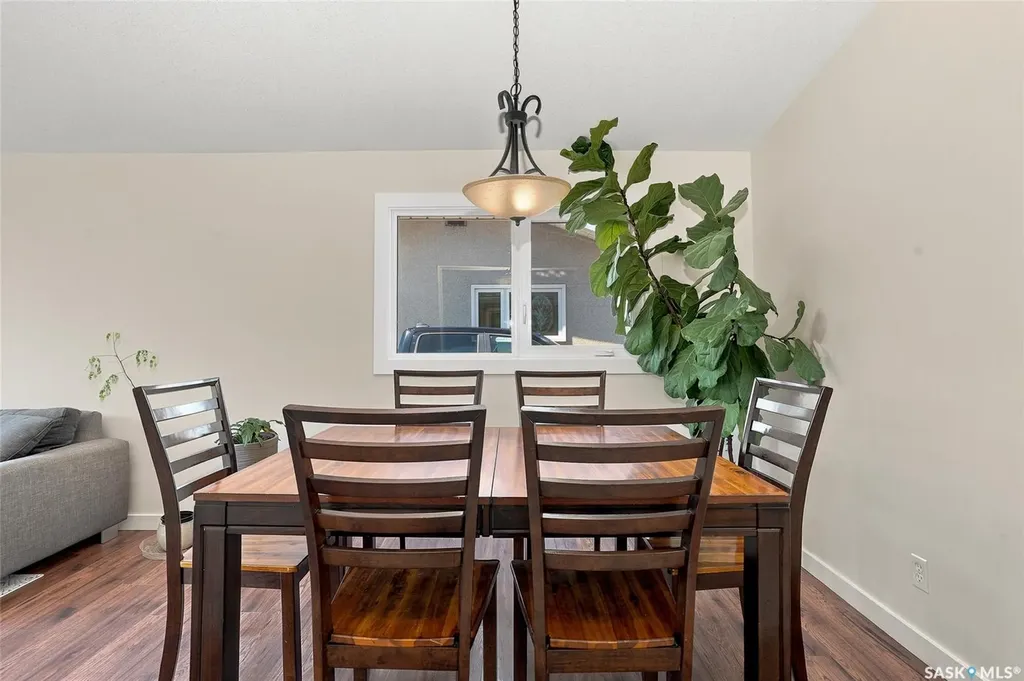 1615 Adelaide Street E Saskatoon SK S7J 0J2