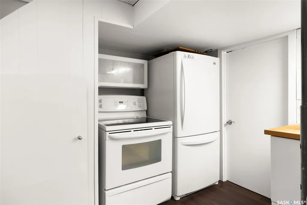 108 Douglas Avenue E Regina SK S4N 1H3